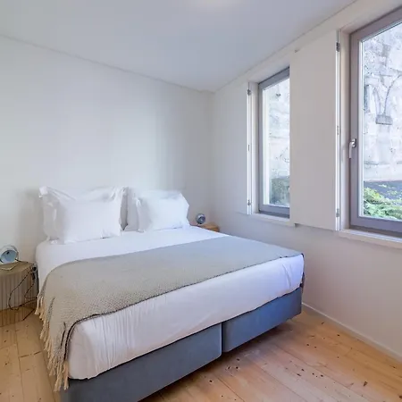 Studio, Ideal For Smaller Groups Porto