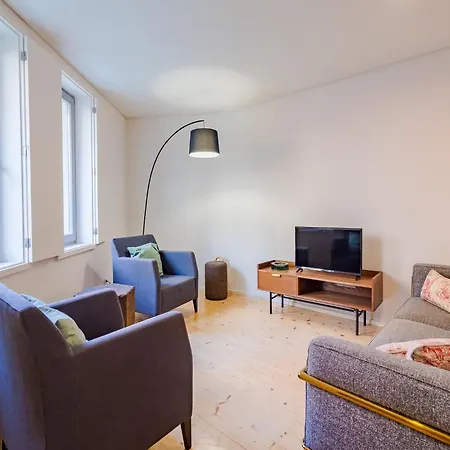 Studio, Ideal For Smaller Groups Porto