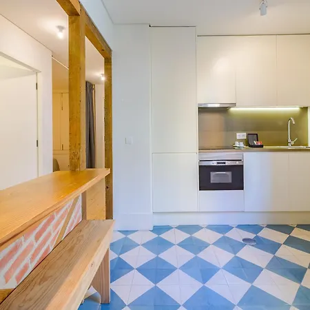 Studio, Ideal For Smaller Groups * Oporto